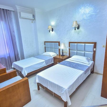 Hotel Chveni Sakhli Batumi Bagian luar foto