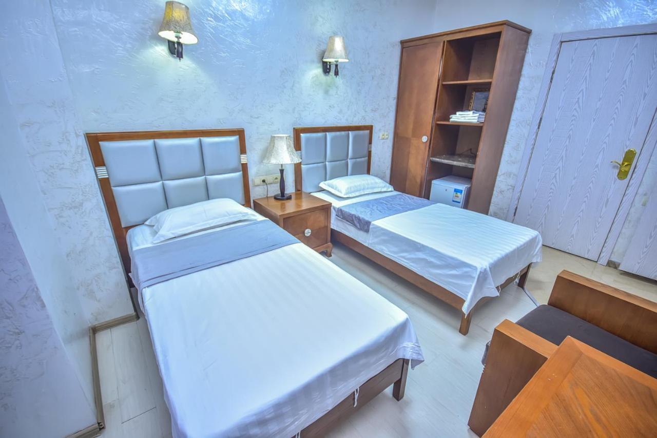 Hotel Chveni Sakhli Batumi Bagian luar foto