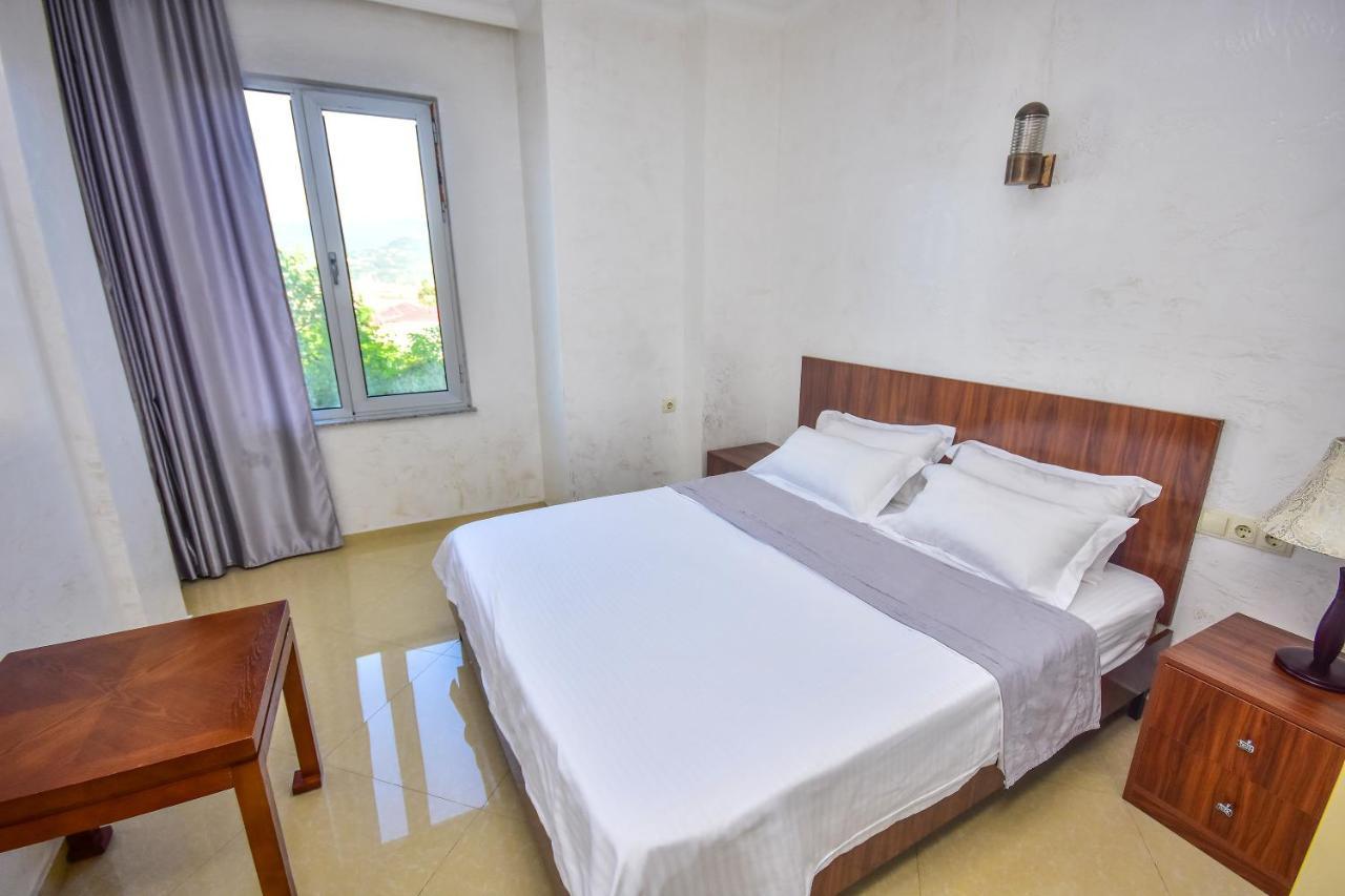 Hotel Chveni Sakhli Batumi Bagian luar foto