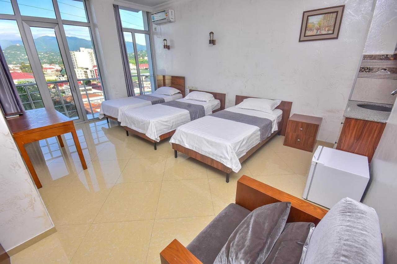 Hotel Chveni Sakhli Batumi Bagian luar foto